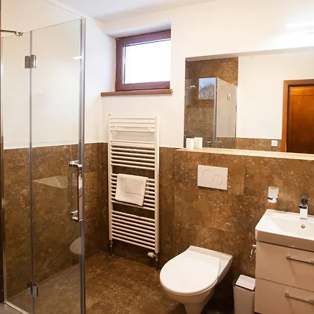 Gasthuis Na Bezovci Nova Lehota